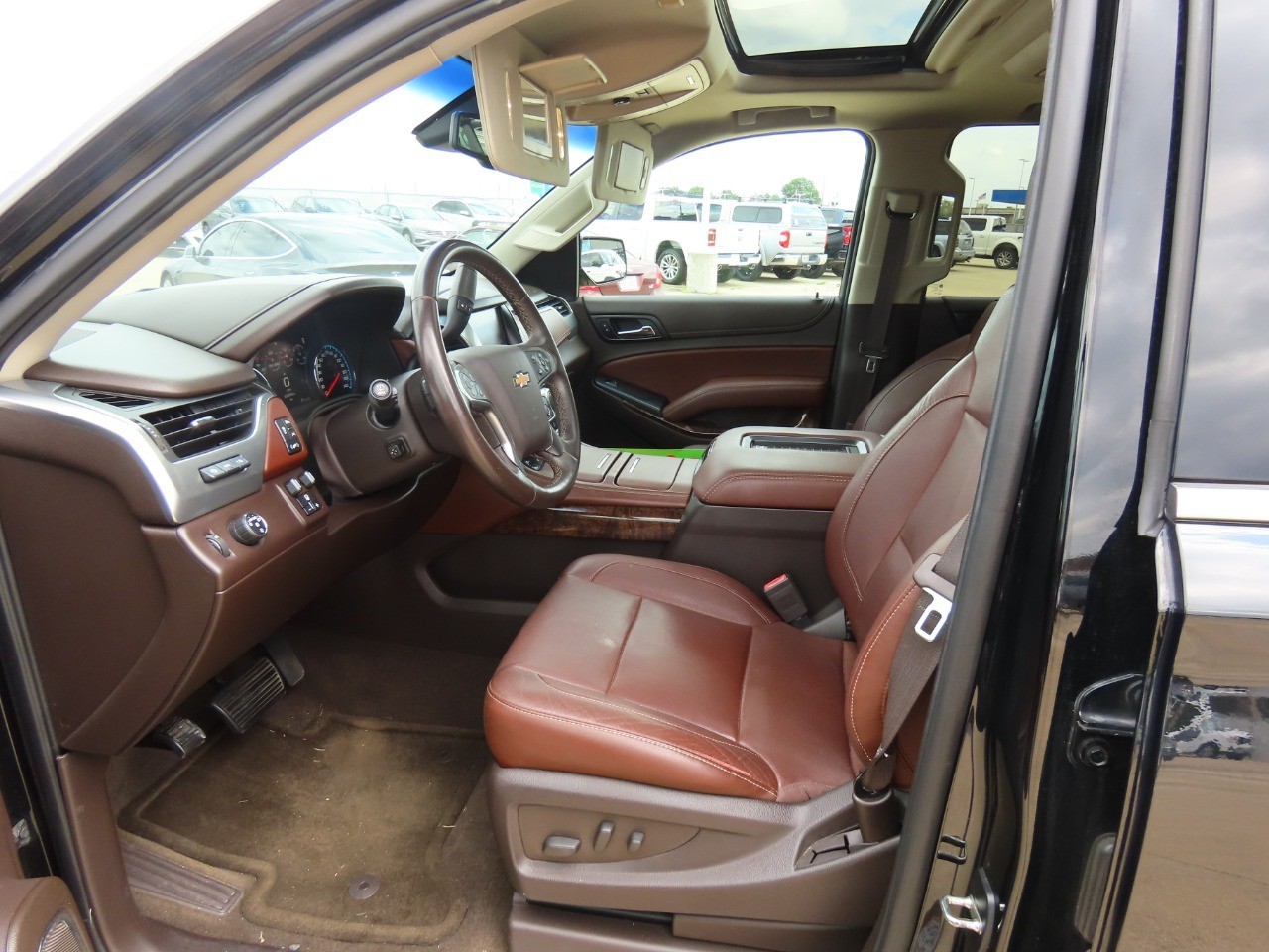 used 2016 Chevrolet Tahoe car, priced at $27,999