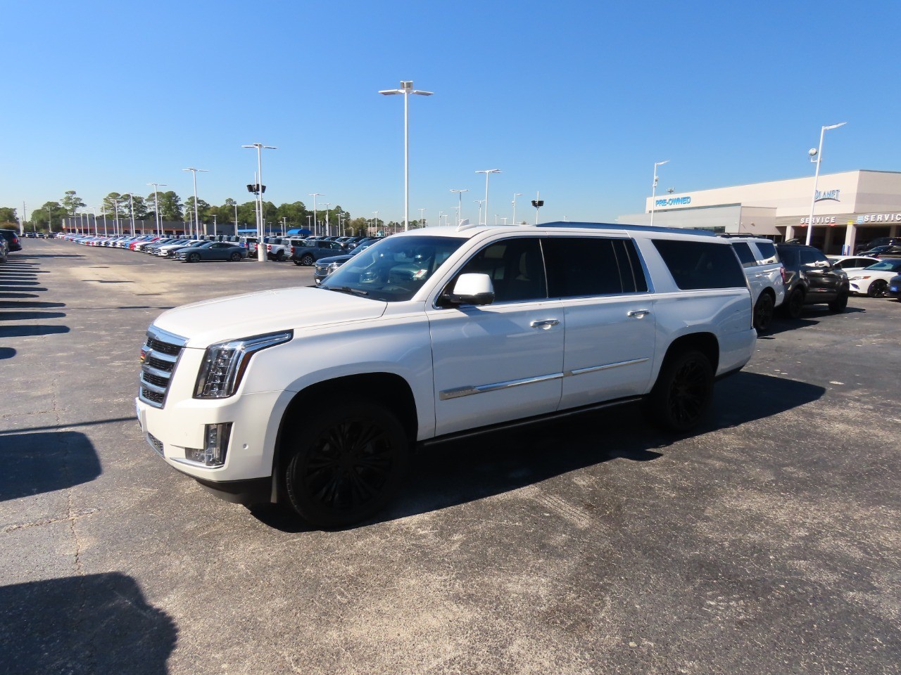 used 2017 Cadillac Escalade ESV car, priced at $15,999