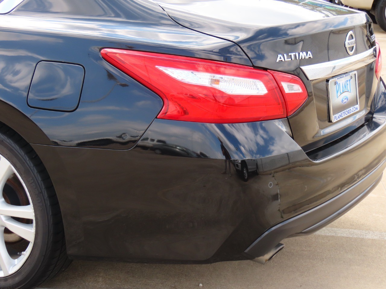 used 2016 Nissan Altima car