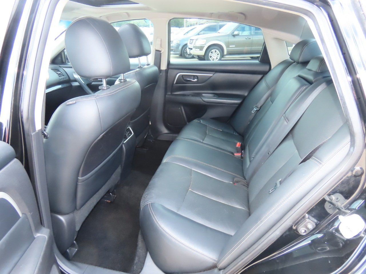 used 2016 Nissan Altima car