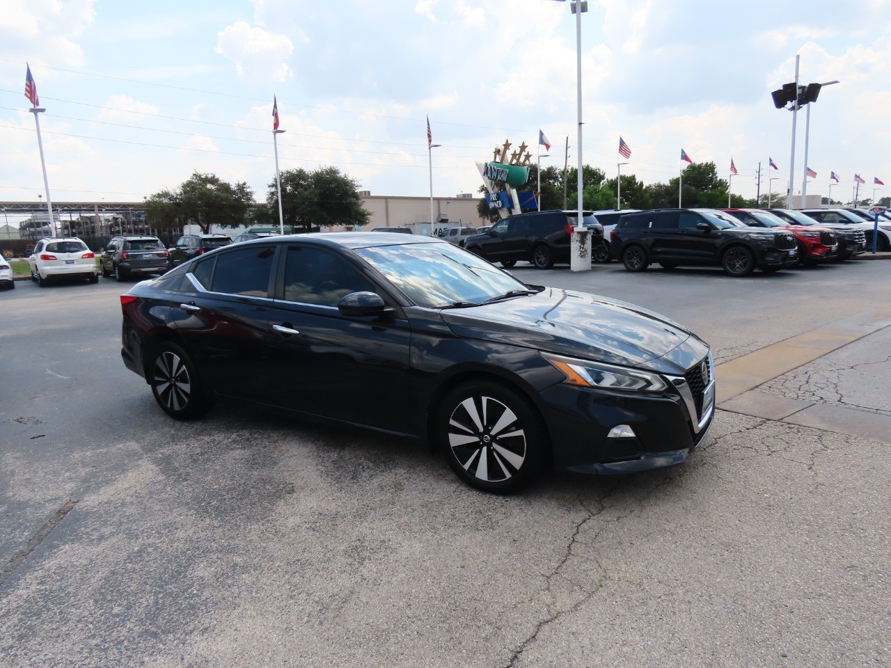 used 2021 Nissan Altima car, priced at $20,999