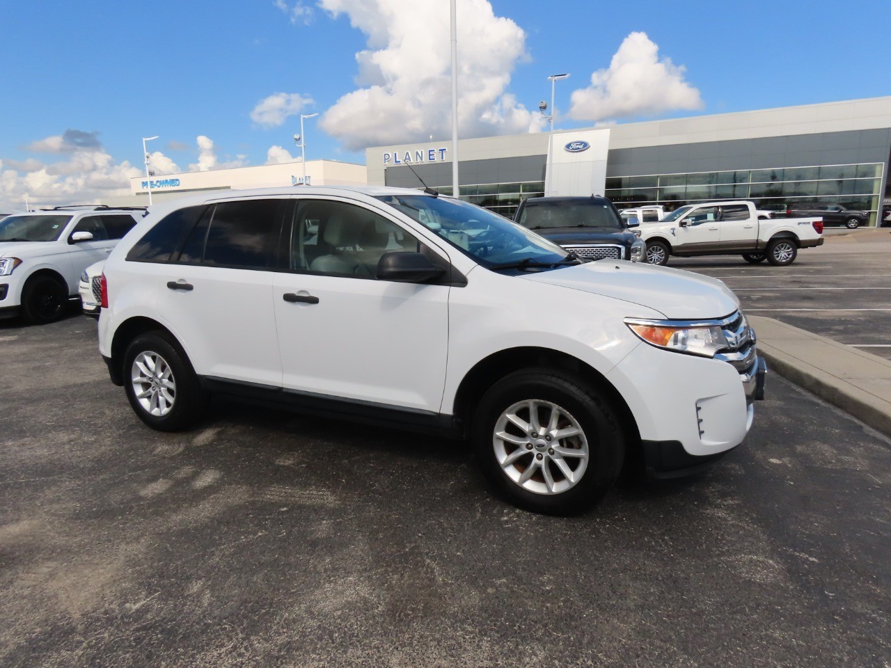 used 2014 Ford Edge car, priced at $8,999
