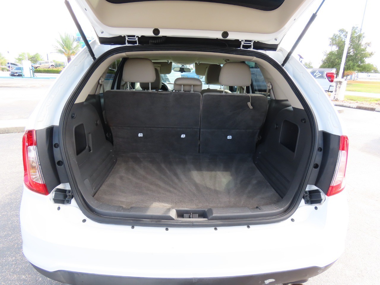 used 2014 Ford Edge car, priced at $8,999