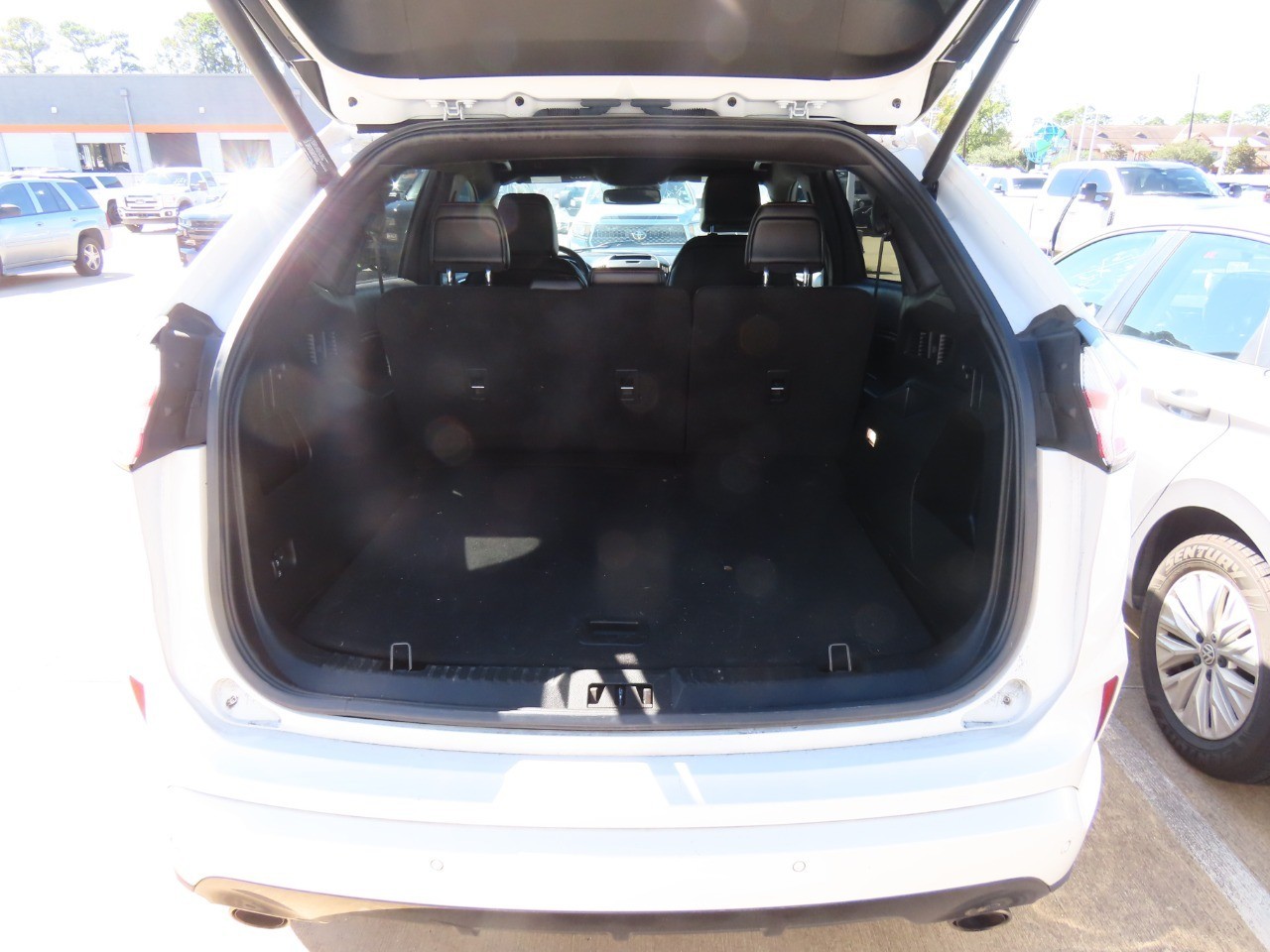 used 2020 Ford Edge car, priced at $14,999