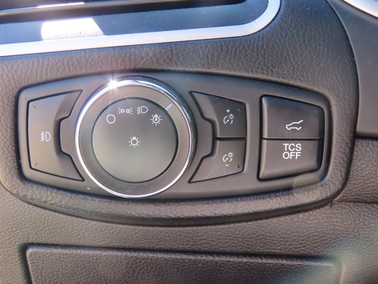 used 2020 Ford Edge car, priced at $14,999