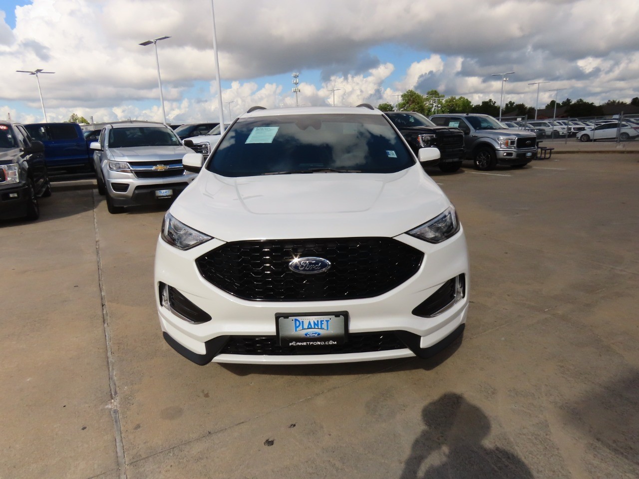 used 2024 Ford Edge car, priced at $32,999