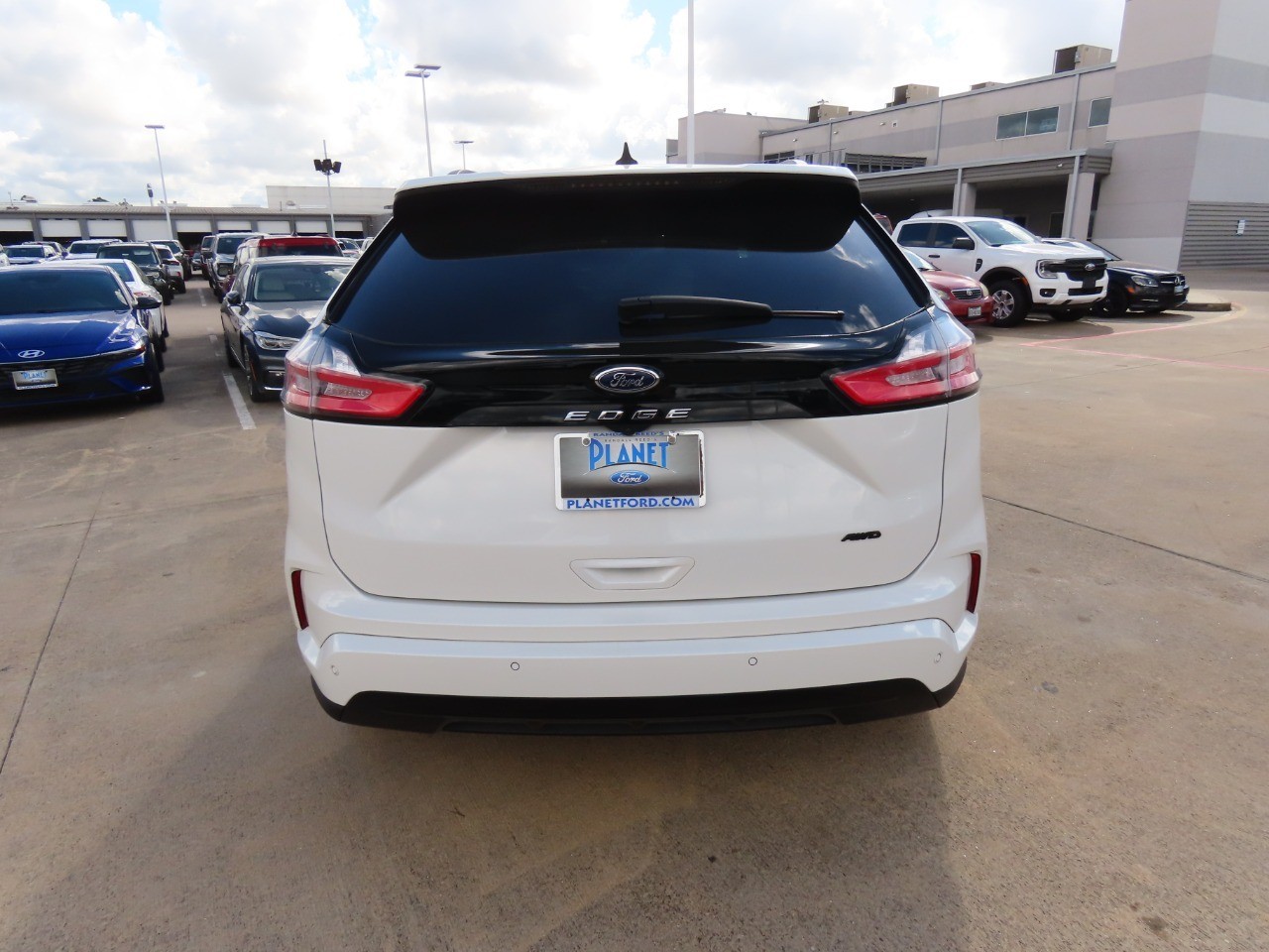 used 2024 Ford Edge car, priced at $32,999