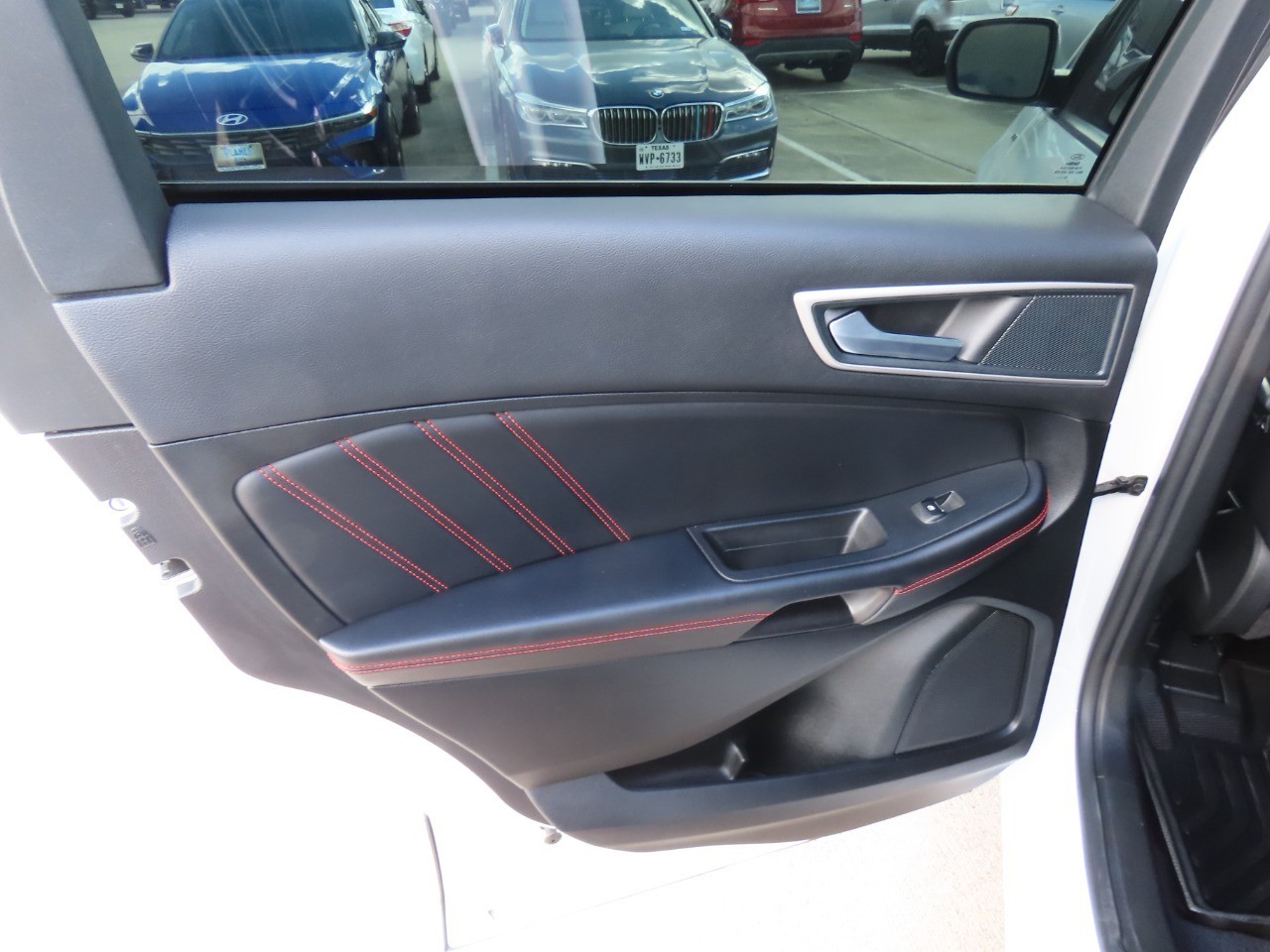 used 2024 Ford Edge car, priced at $32,999