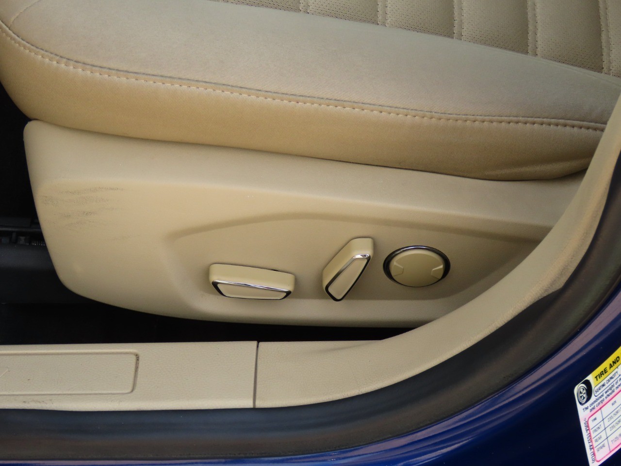 used 2013 Ford Fusion car, priced at $7,999