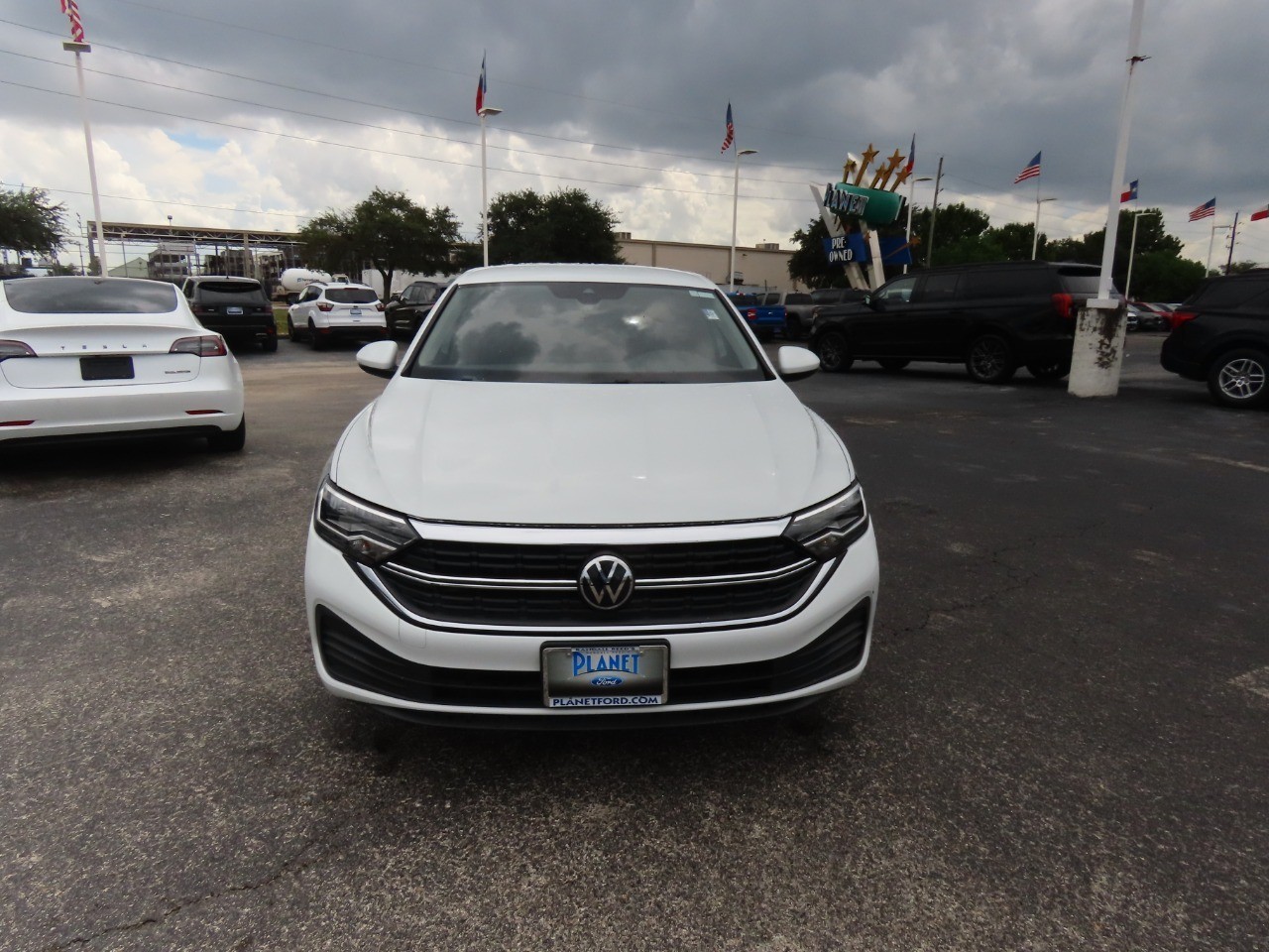 used 2024 Volkswagen Jetta car, priced at $18,999