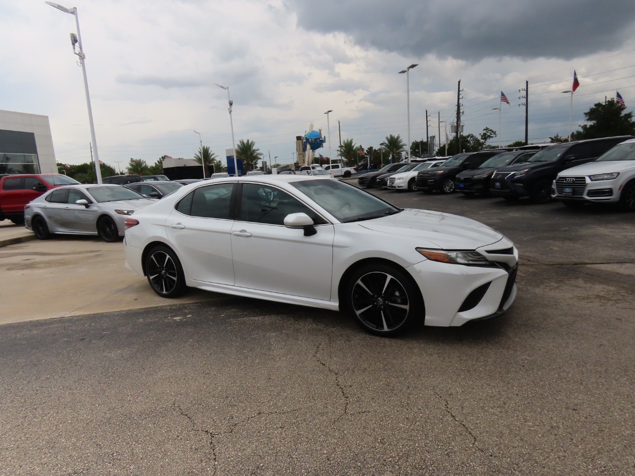 used 2018 Toyota Camry car, priced at $20,999