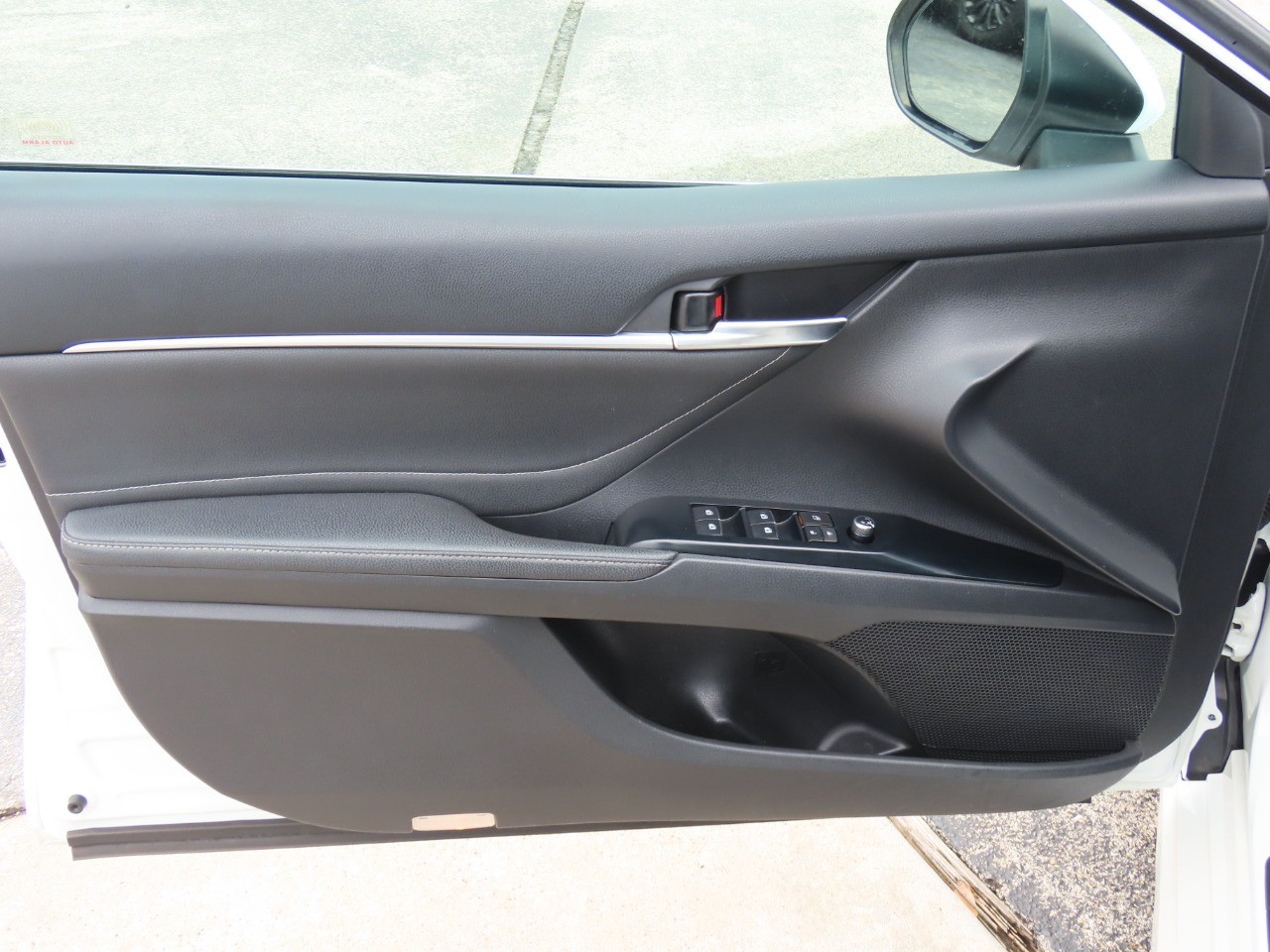 used 2018 Toyota Camry car, priced at $20,999