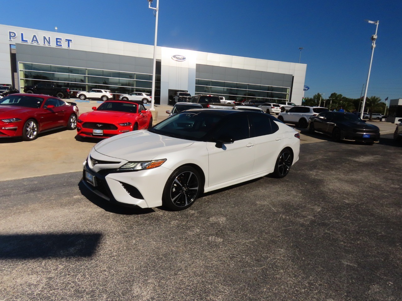 used 2018 Toyota Camry car, priced at $25,999