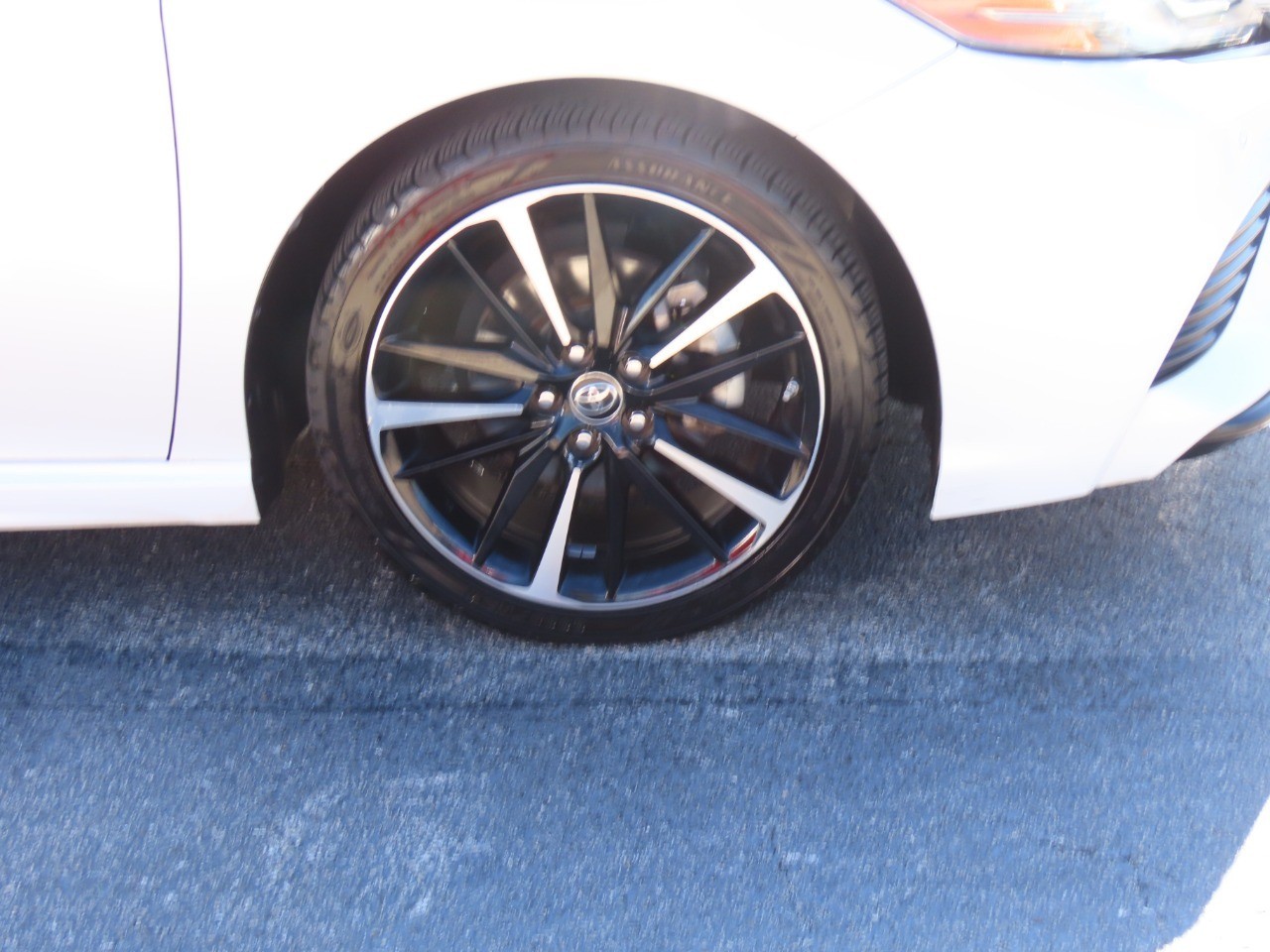 used 2018 Toyota Camry car, priced at $25,999