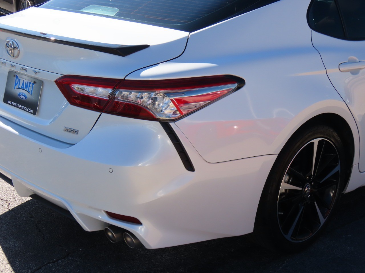 used 2018 Toyota Camry car, priced at $25,999