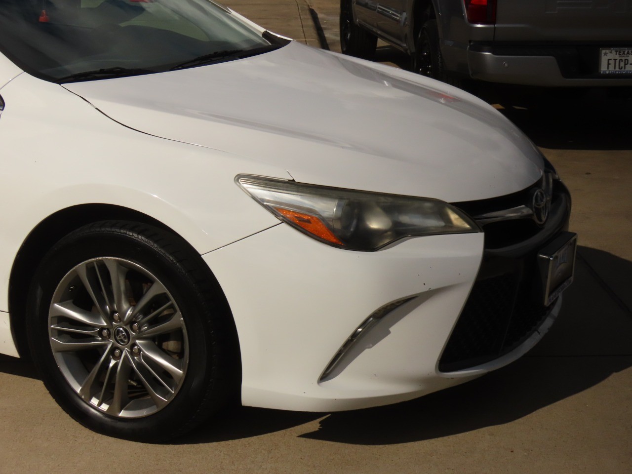 used 2015 Toyota Camry car, priced at $9,999