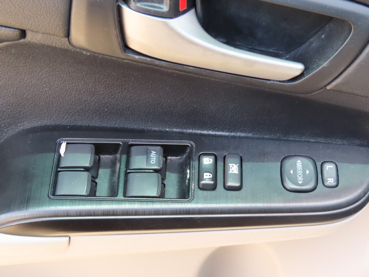 used 2014 Toyota Camry car, priced at $9,999