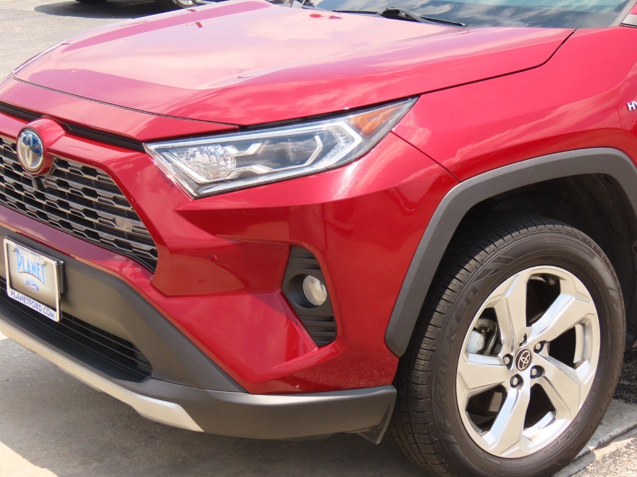 used 2021 Toyota RAV4 car, priced at $32,999