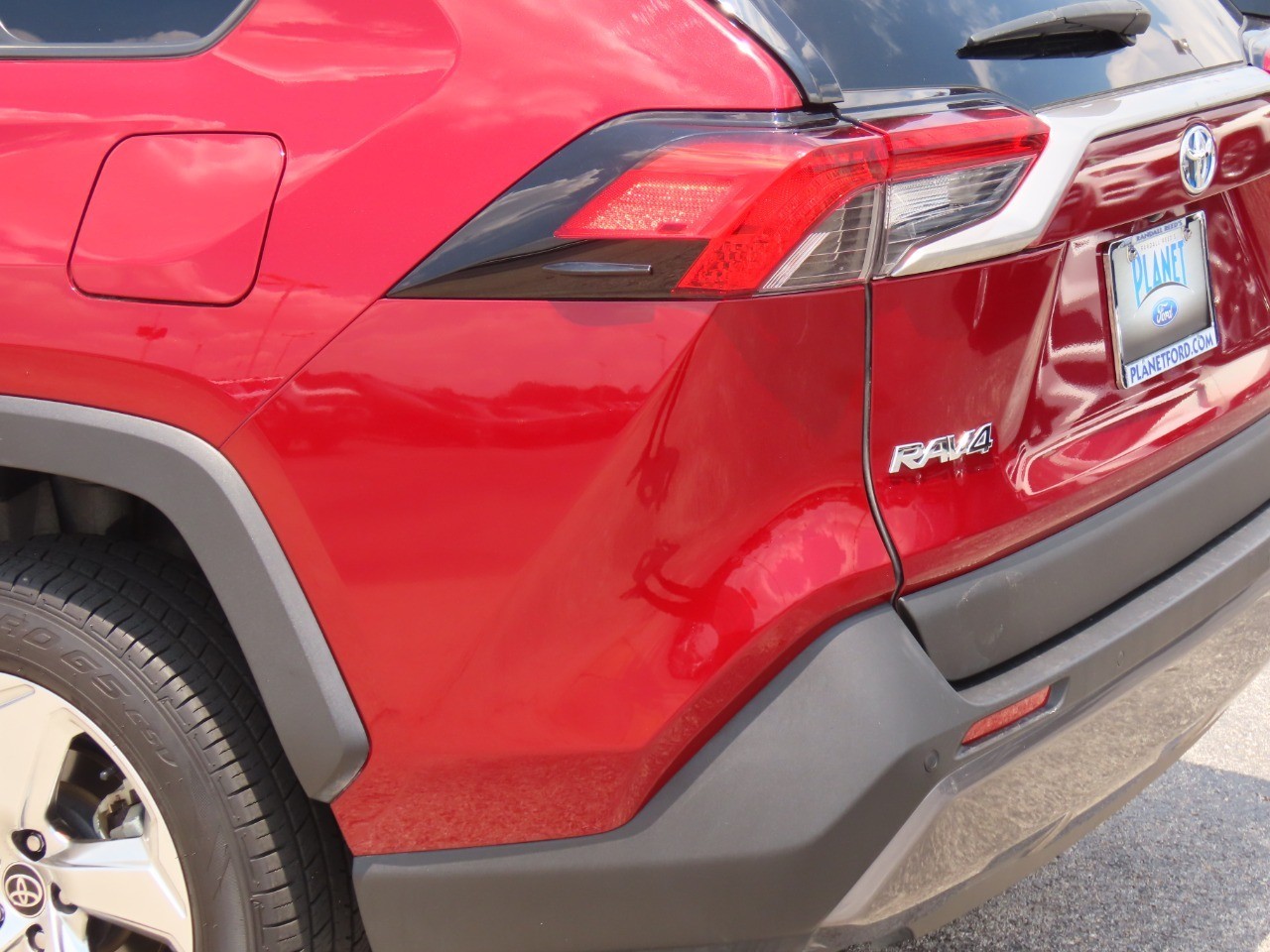 used 2021 Toyota RAV4 car, priced at $32,999