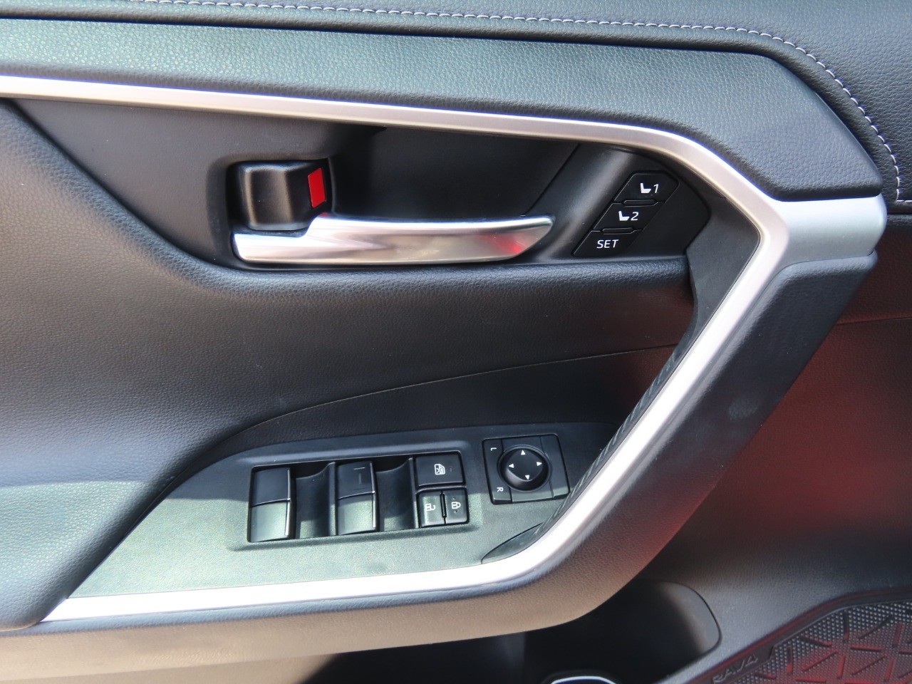 used 2021 Toyota RAV4 car, priced at $32,999