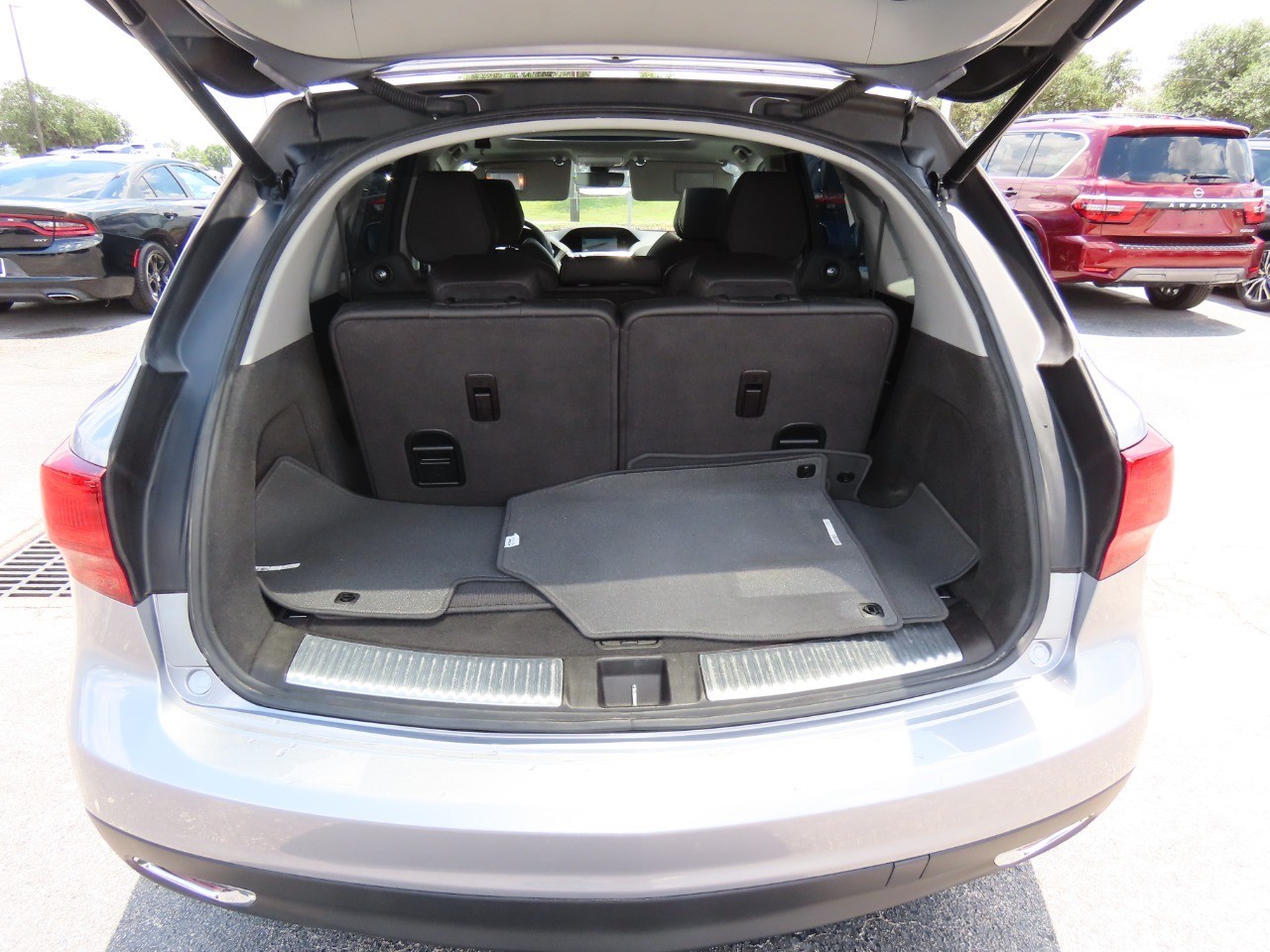 used 2016 Acura MDX car, priced at $13,499