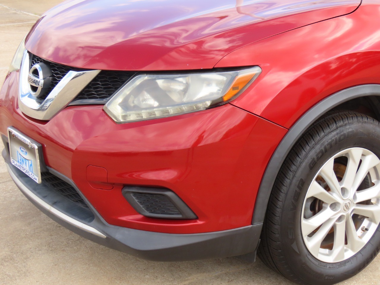 used 2014 Nissan Rogue car