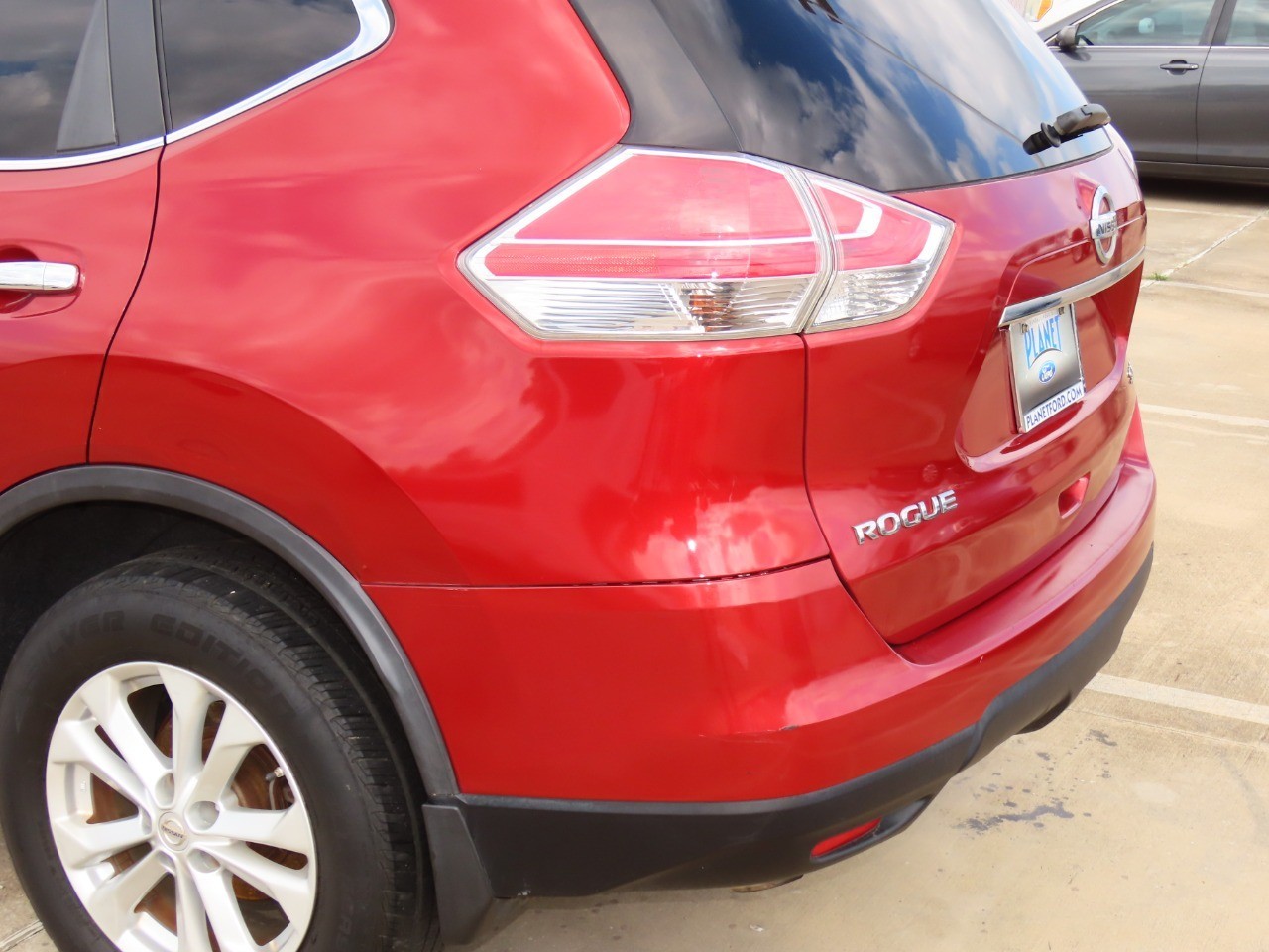 used 2014 Nissan Rogue car