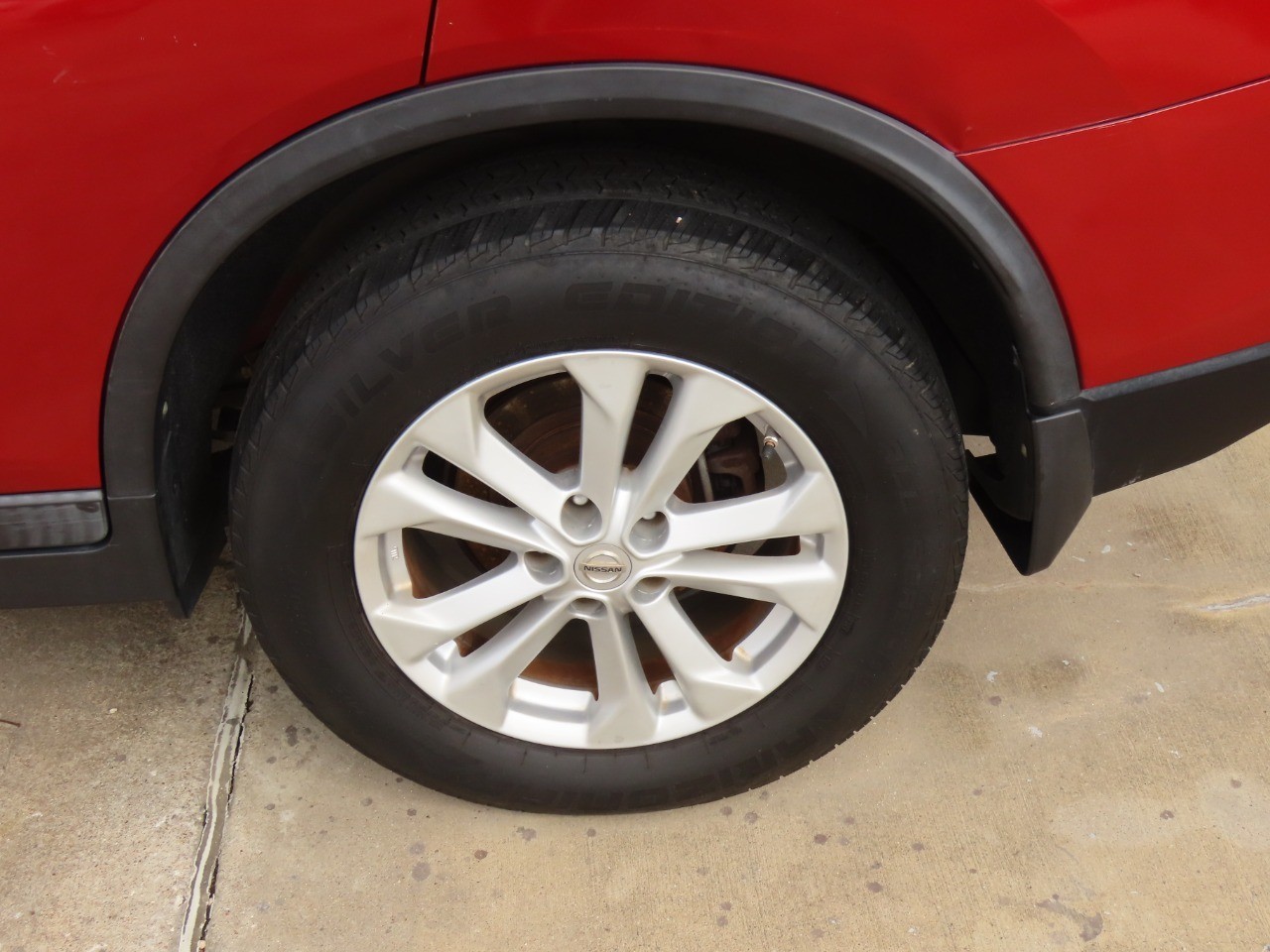 used 2014 Nissan Rogue car