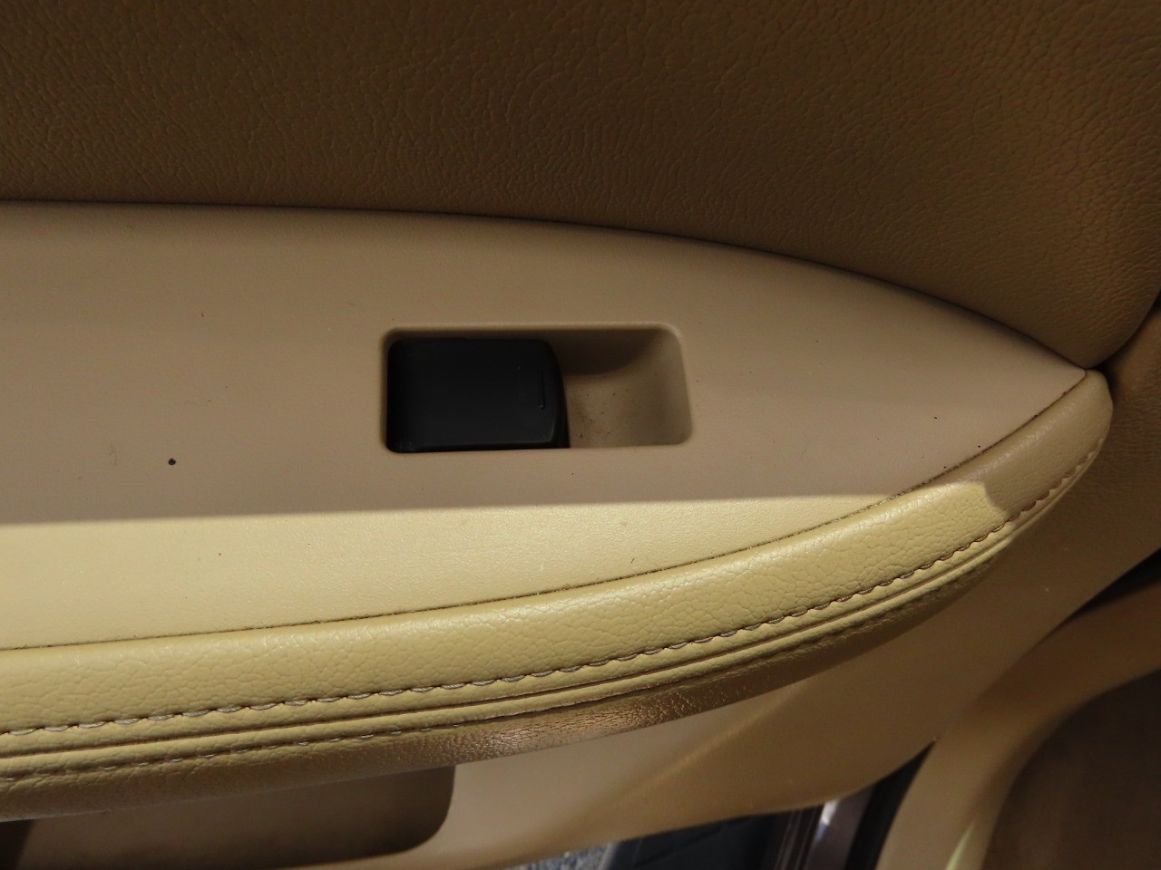 used 2014 Nissan Armada car, priced at $7,999