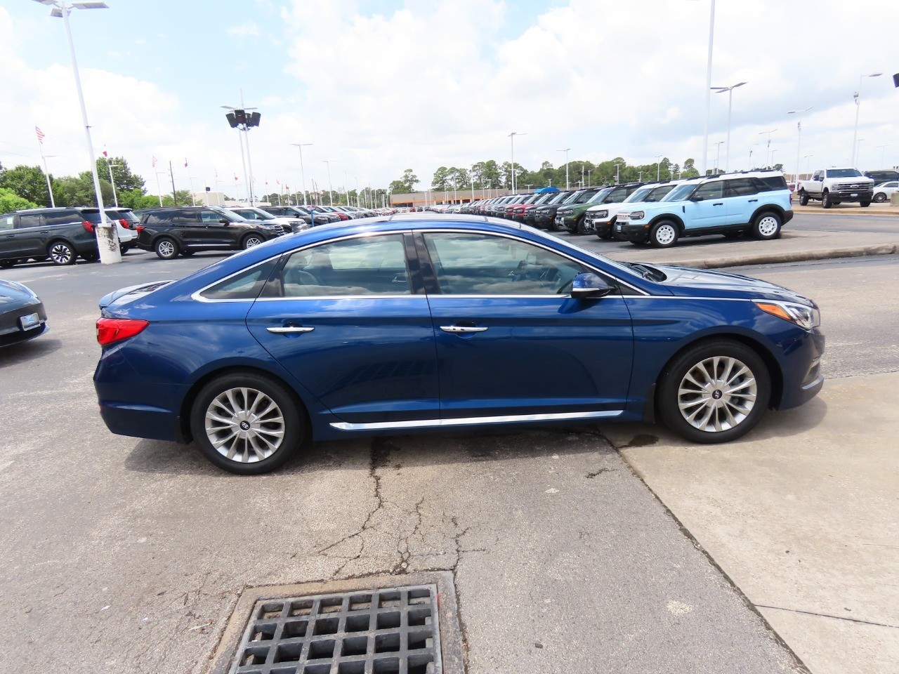 used 2015 Hyundai Sonata car, priced at $11,999
