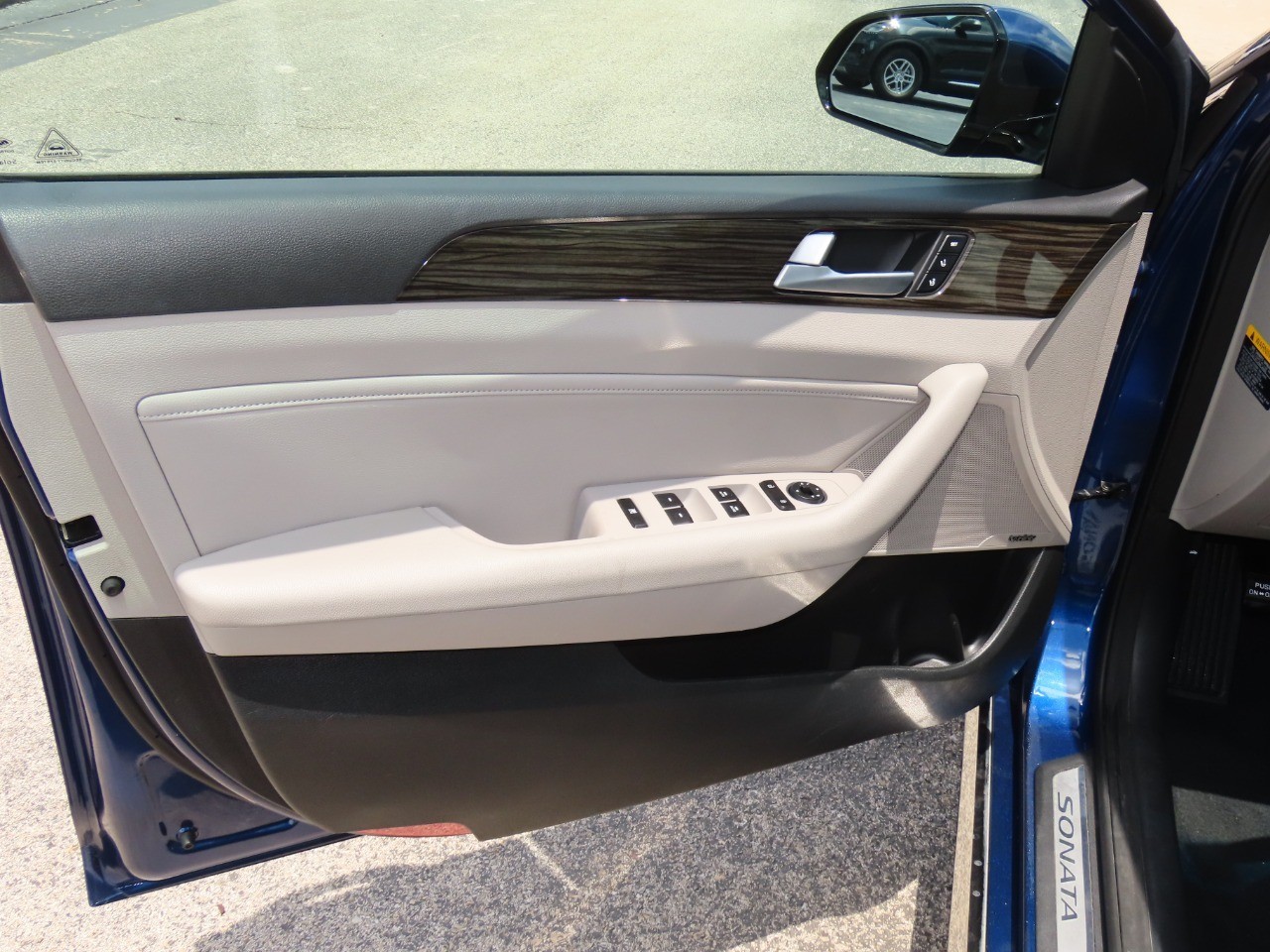 used 2015 Hyundai Sonata car, priced at $11,999