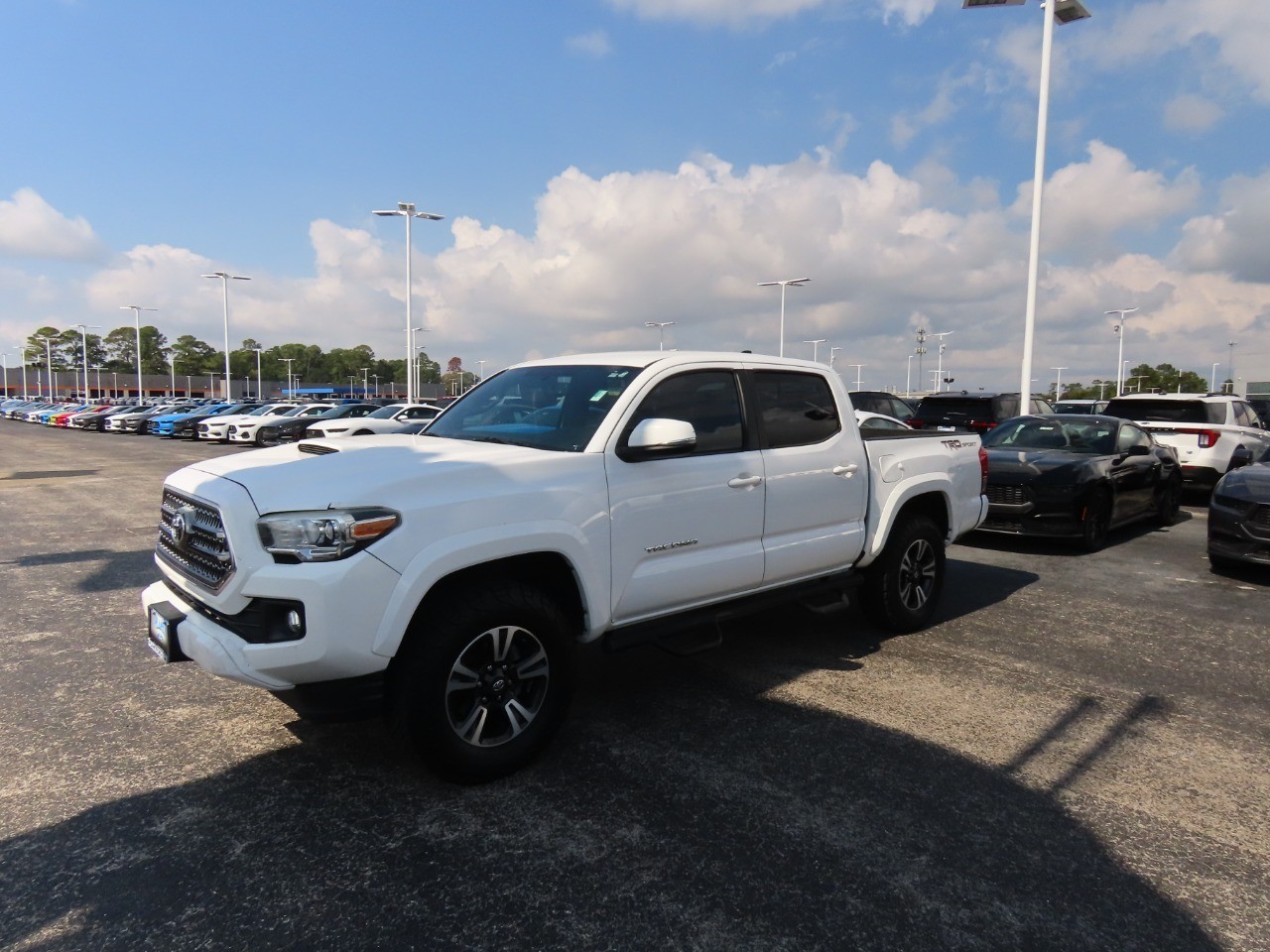used 2016 Toyota Tacoma car, priced at $16,999