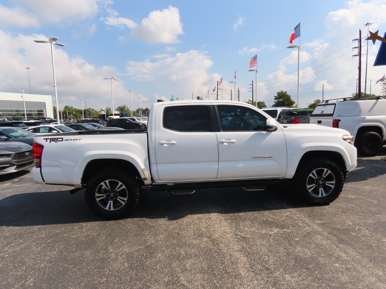 used 2016 Toyota Tacoma car, priced at $16,999