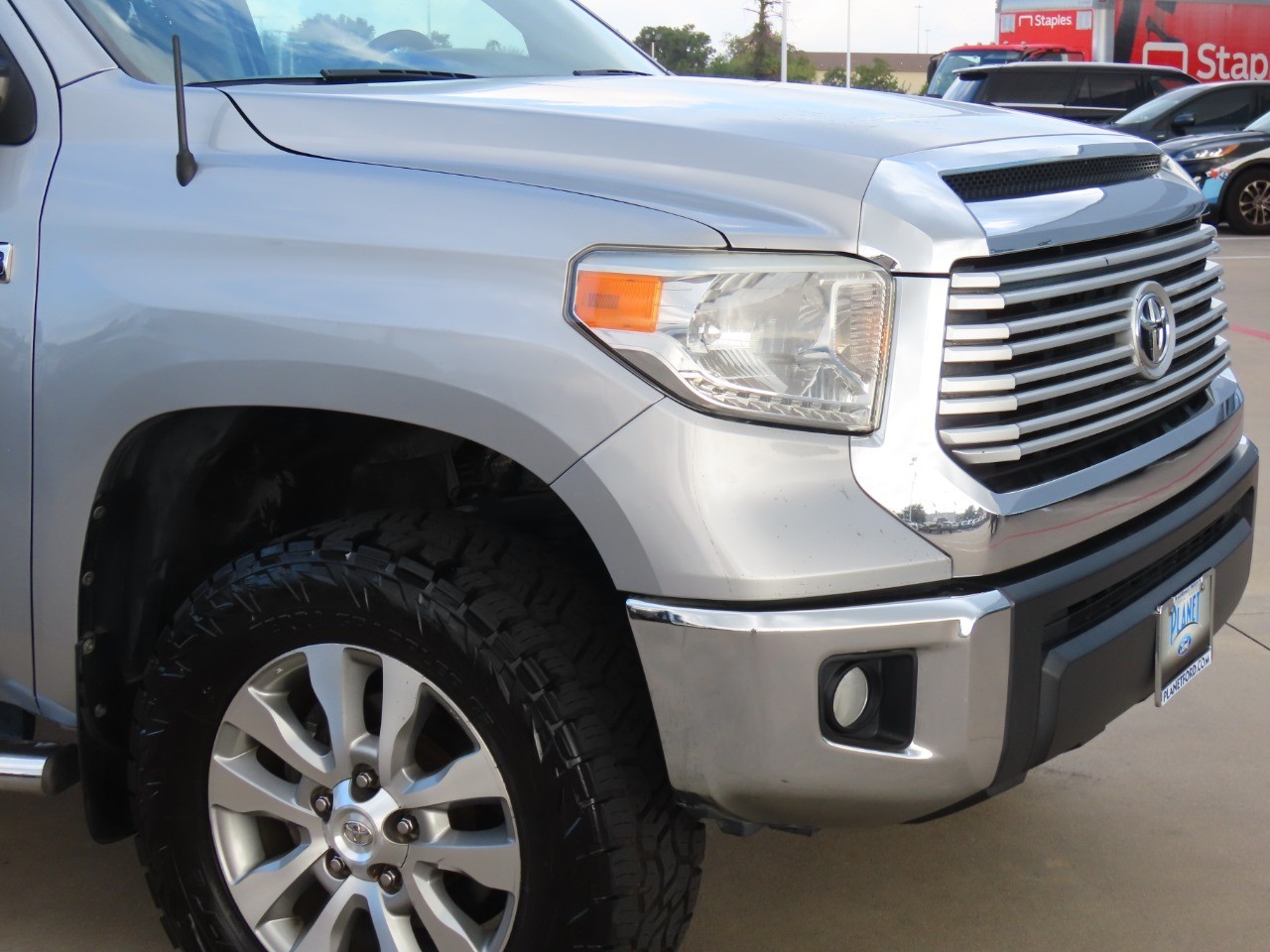 used 2014 Toyota Tundra 2WD Truck car, priced at $16,999