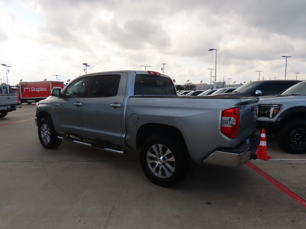 used 2014 Toyota Tundra 2WD Truck car, priced at $16,999