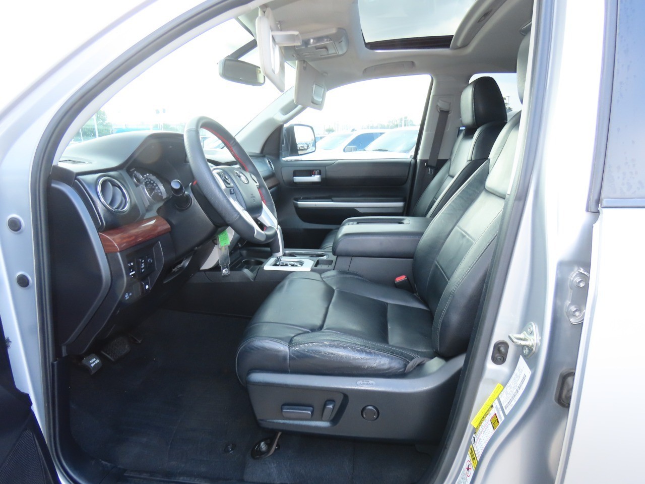 used 2014 Toyota Tundra 2WD Truck car, priced at $16,999
