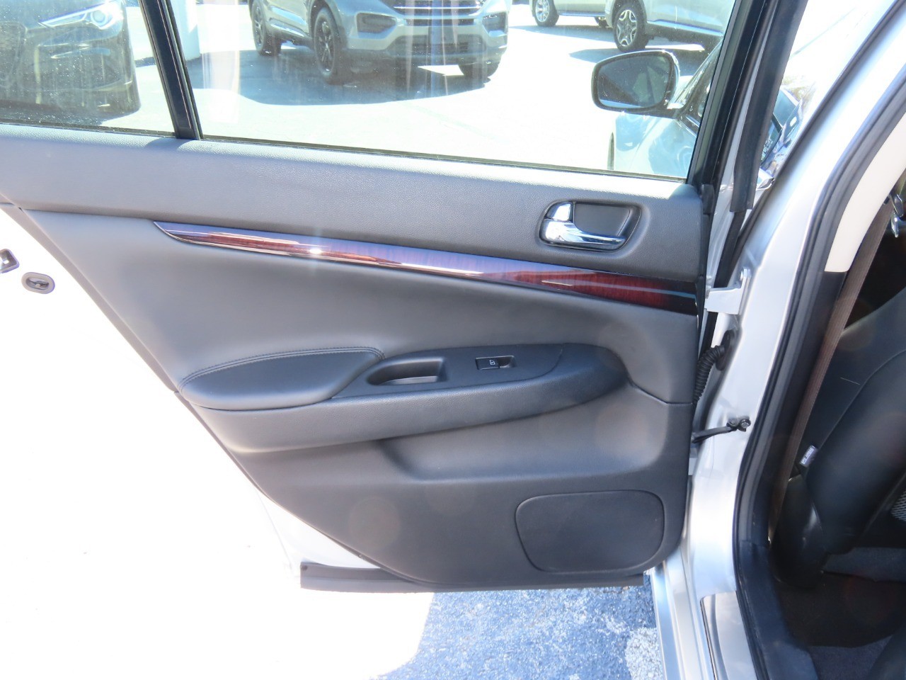 used 2013 INFINITI G37 Sedan car, priced at $9,999