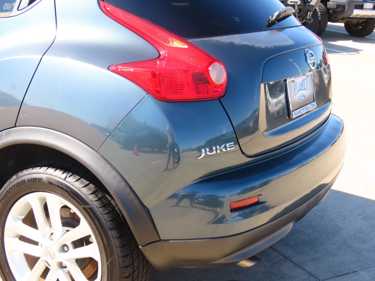 used 2014 Nissan Juke car, priced at $9,999
