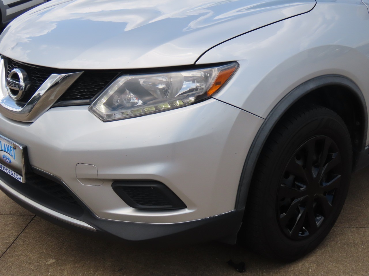 used 2016 Nissan Rogue car, priced at $8,999
