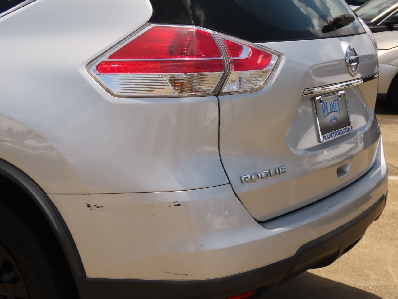 used 2016 Nissan Rogue car, priced at $8,999