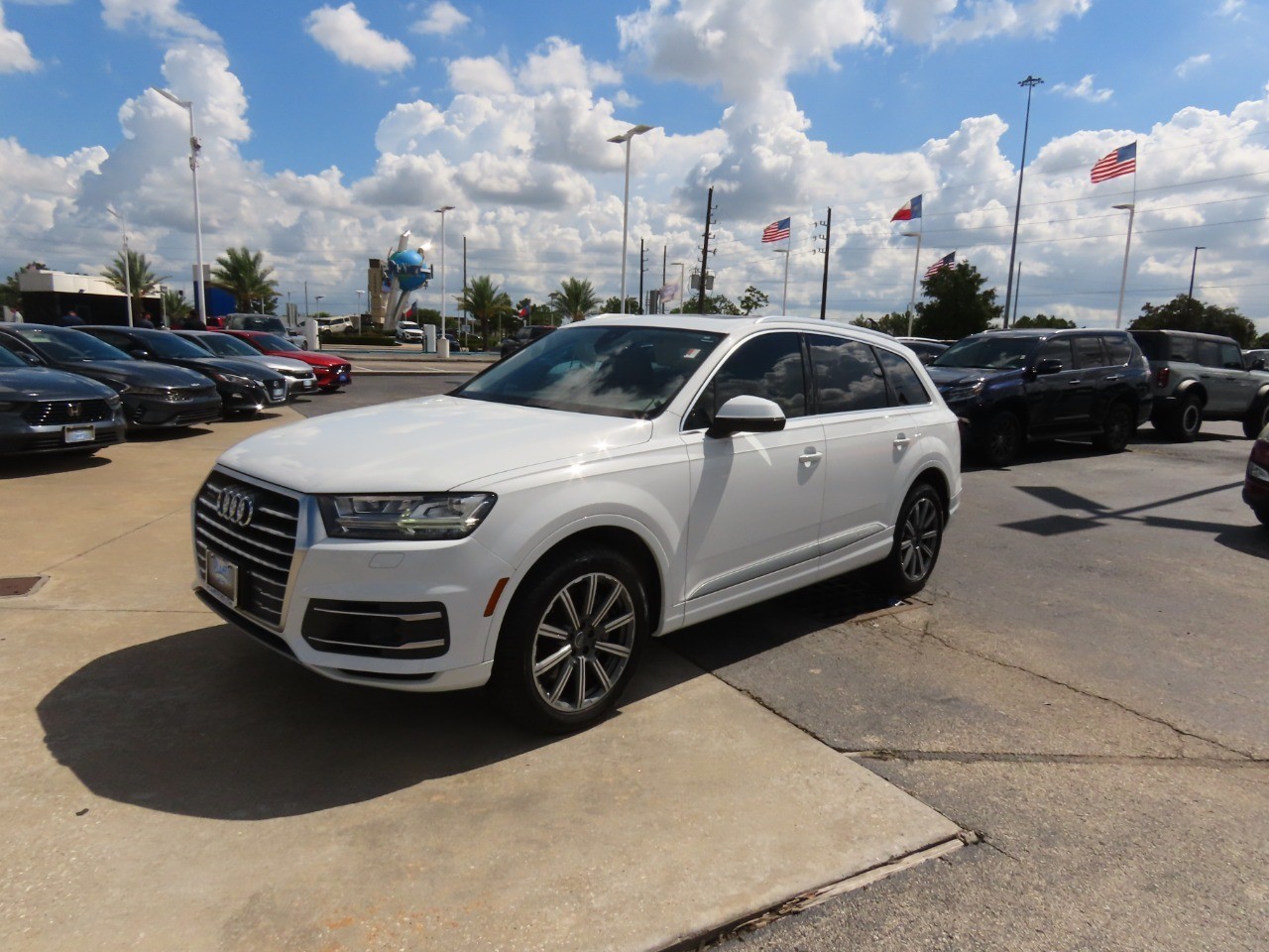 used 2018 Audi Q7 car, priced at $17,999