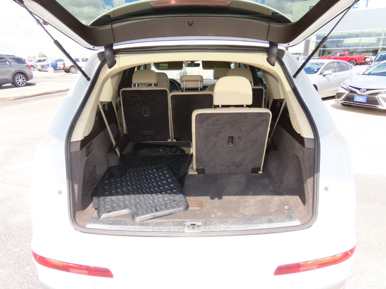 used 2018 Audi Q7 car, priced at $17,999