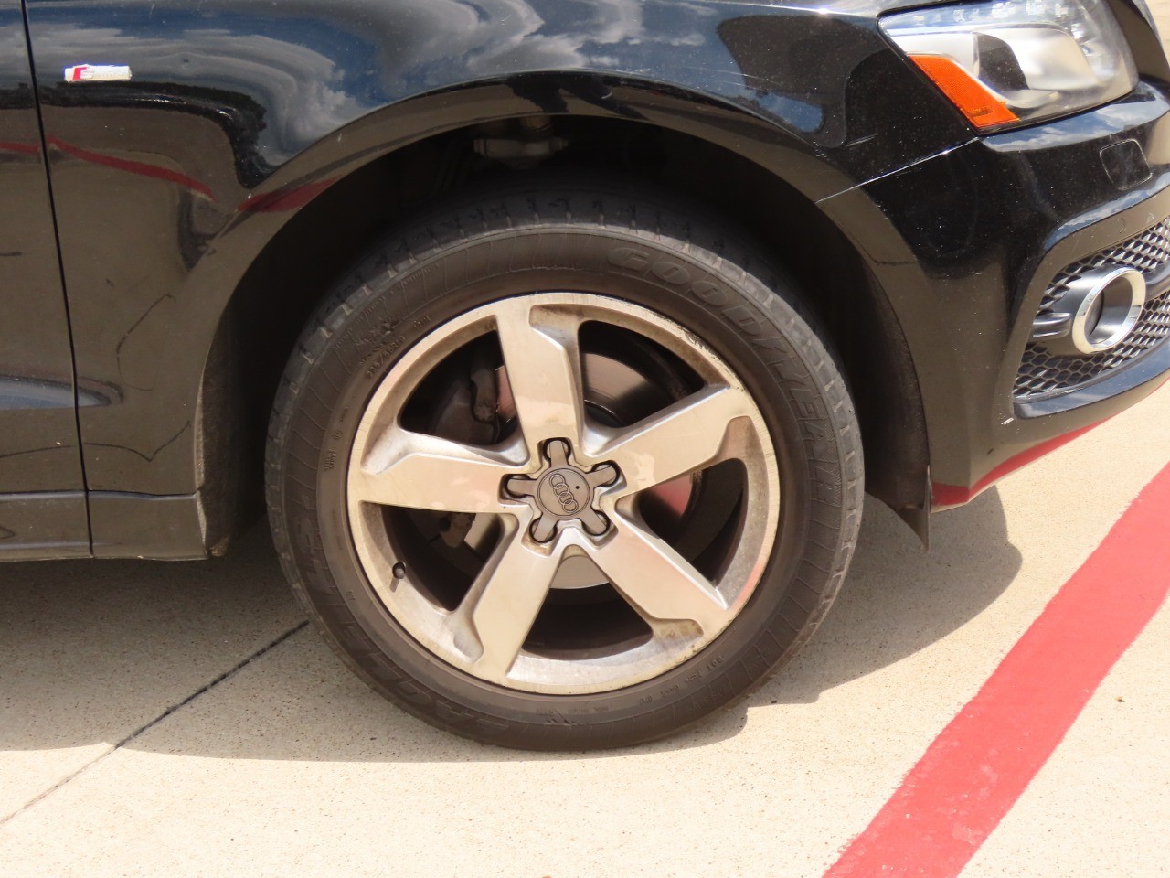 used 2011 Audi Q5 car, priced at $3,999
