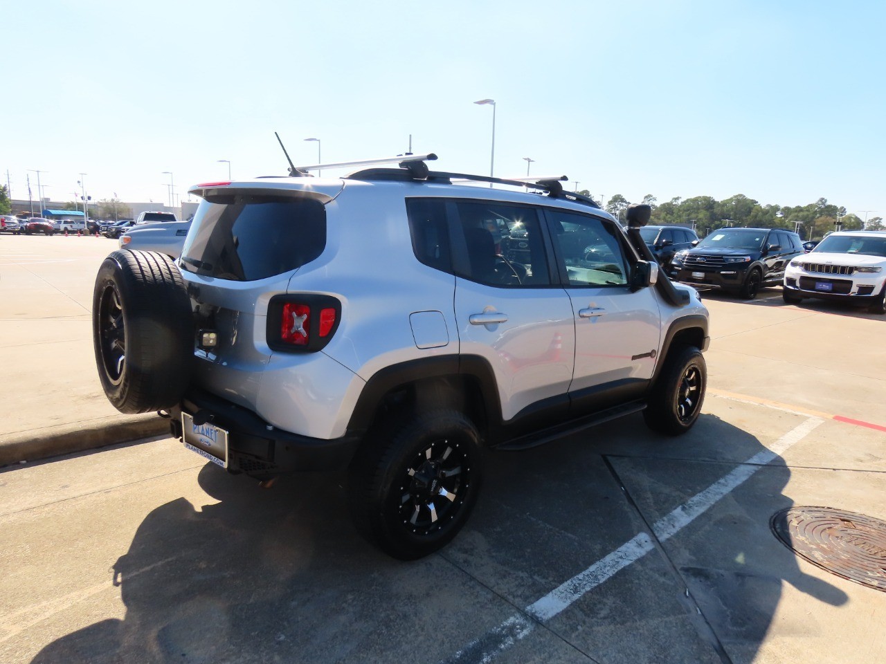 used 2017 Jeep Renegade car, priced at $15,999